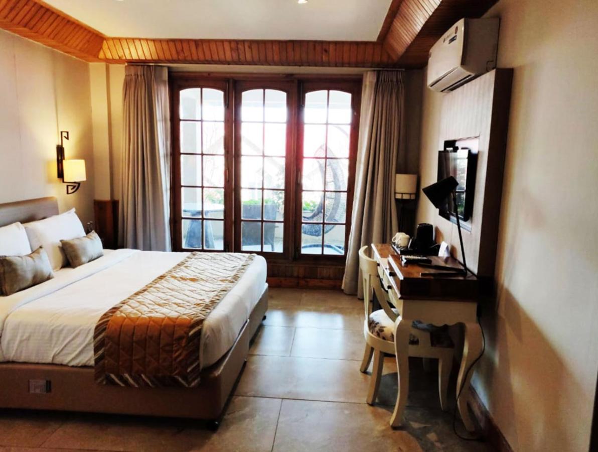 שימלה Regenta Resort & Spa Mashobra מראה חיצוני תמונה